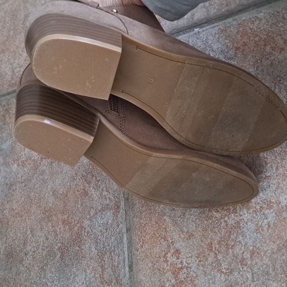 Old Navy Booties Size 8 - Picture 3 of 4
